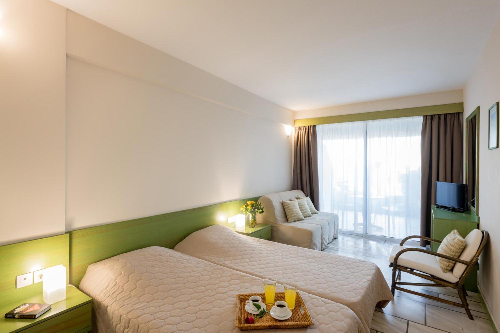 Hotel Pavlina Beach Niforeika Luaran gambar